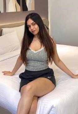 Kanpur escort in hotel